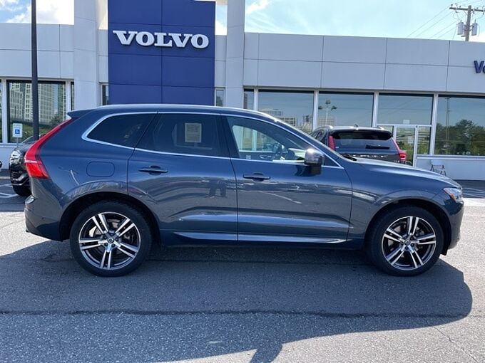 Volvo by Volvo Cars Bellevue